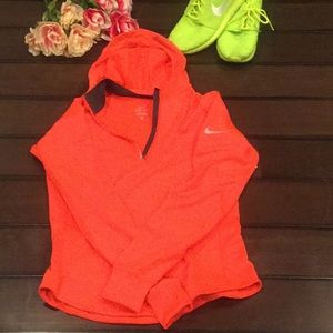 Nike Dri-fit pullover